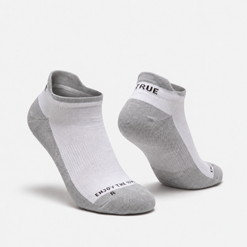 White / M